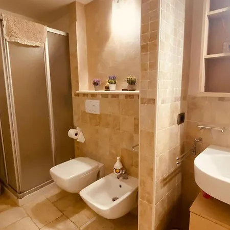 L'antico Pozzo 아파트 술모나